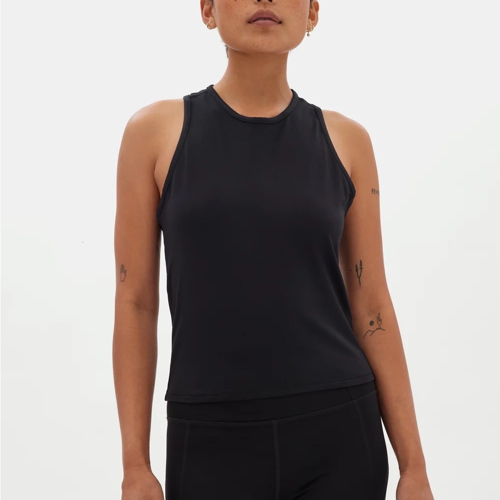 Girlfriend Collective black reset tank size small